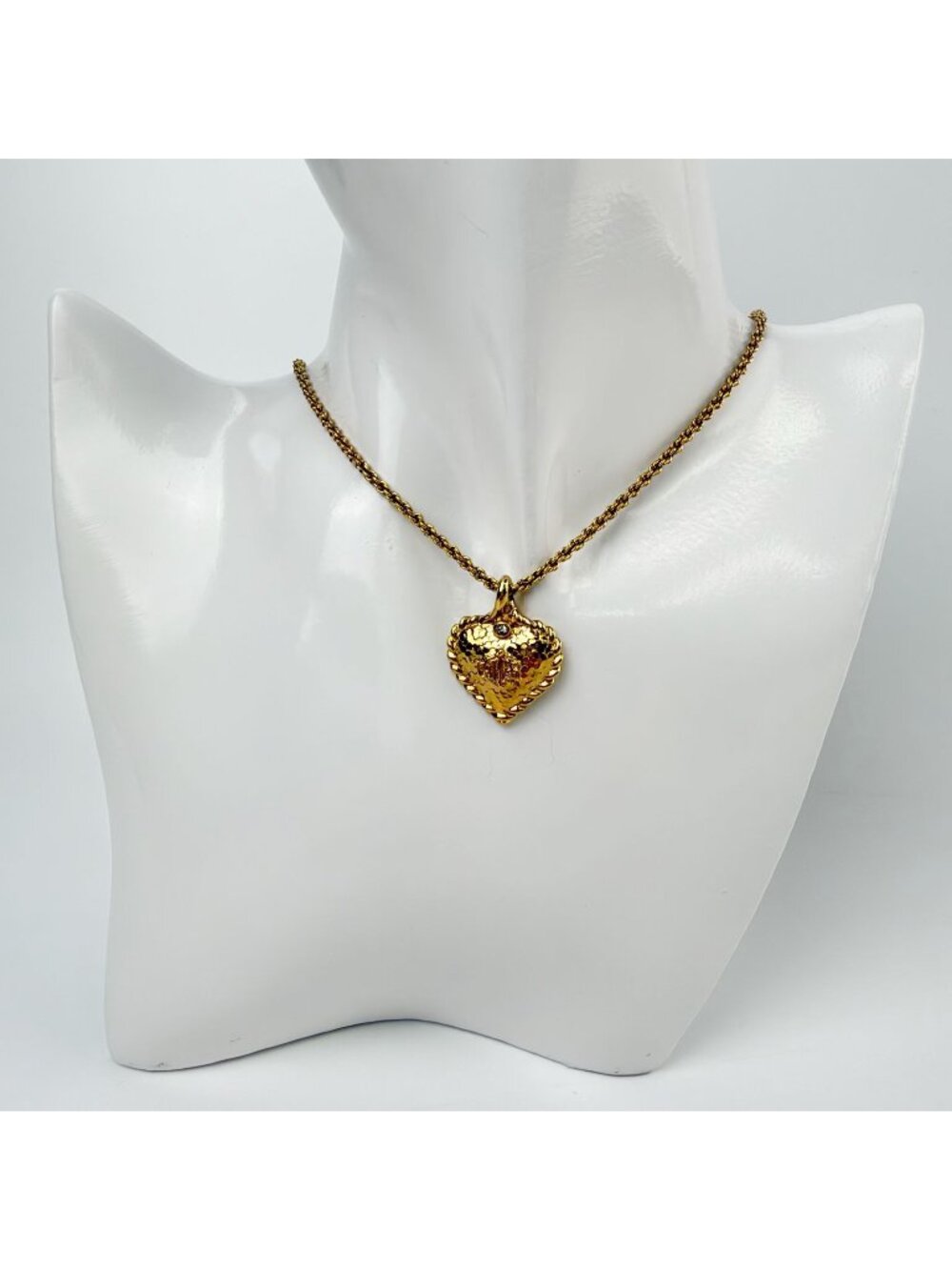 Dior CD Logo Heart Hammered Rhinestone Necklace Plated Gold Clear Vintage